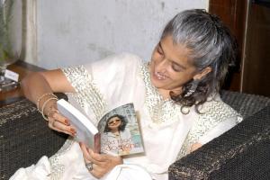 Ratna Patak Shah enjoying Karen's book